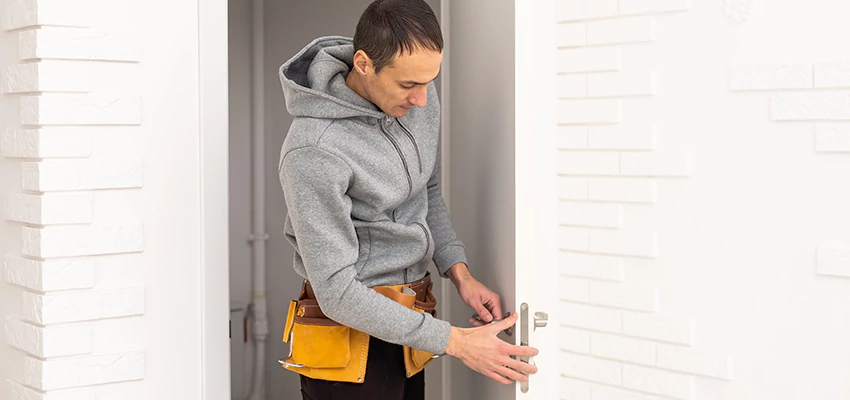 Nighttime Locksmith Near Me in Newport Beach, CA